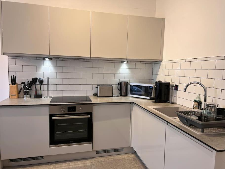 Modern Apartment Within Historic Chester City Walls Exterior foto